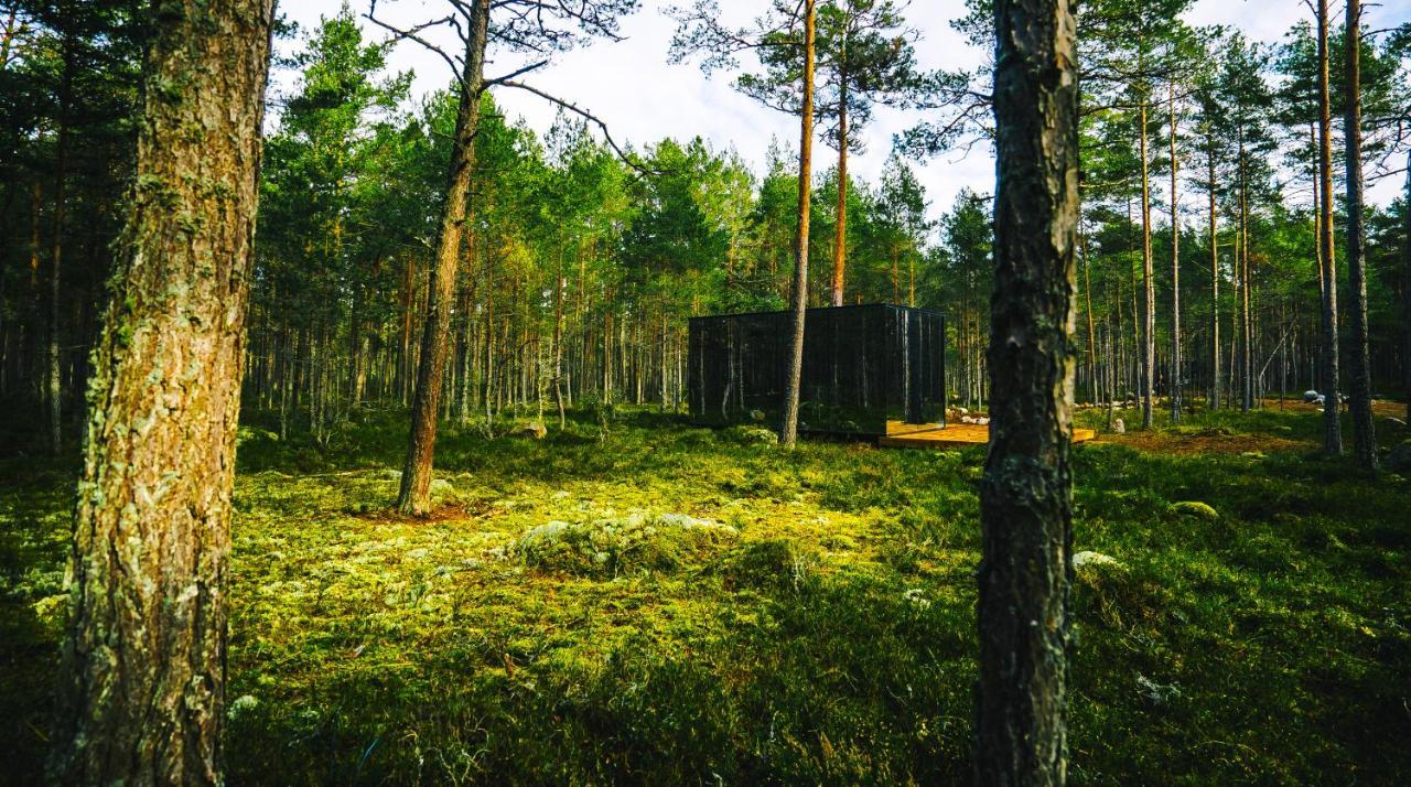 ÖÖD Hötels Rooslepa - Room#2- FIKA-with sauna Exterior foto