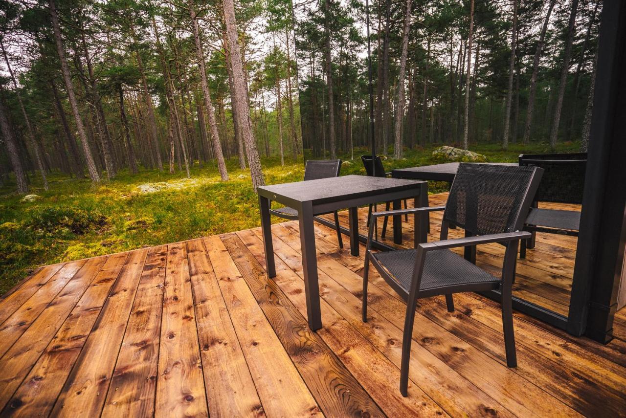 ÖÖD Hötels Rooslepa - Room#2- FIKA-with sauna Exterior foto