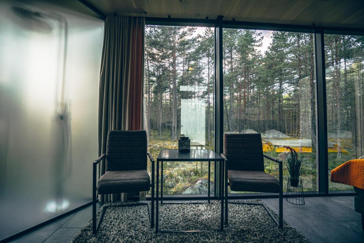 ÖÖD Hötels Rooslepa - Room#2- FIKA-with sauna Exterior foto
