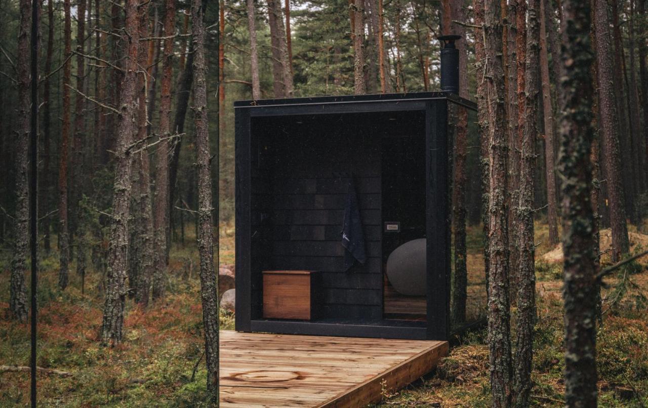 ÖÖD Hötels Rooslepa - Room#2- FIKA-with sauna Exterior foto