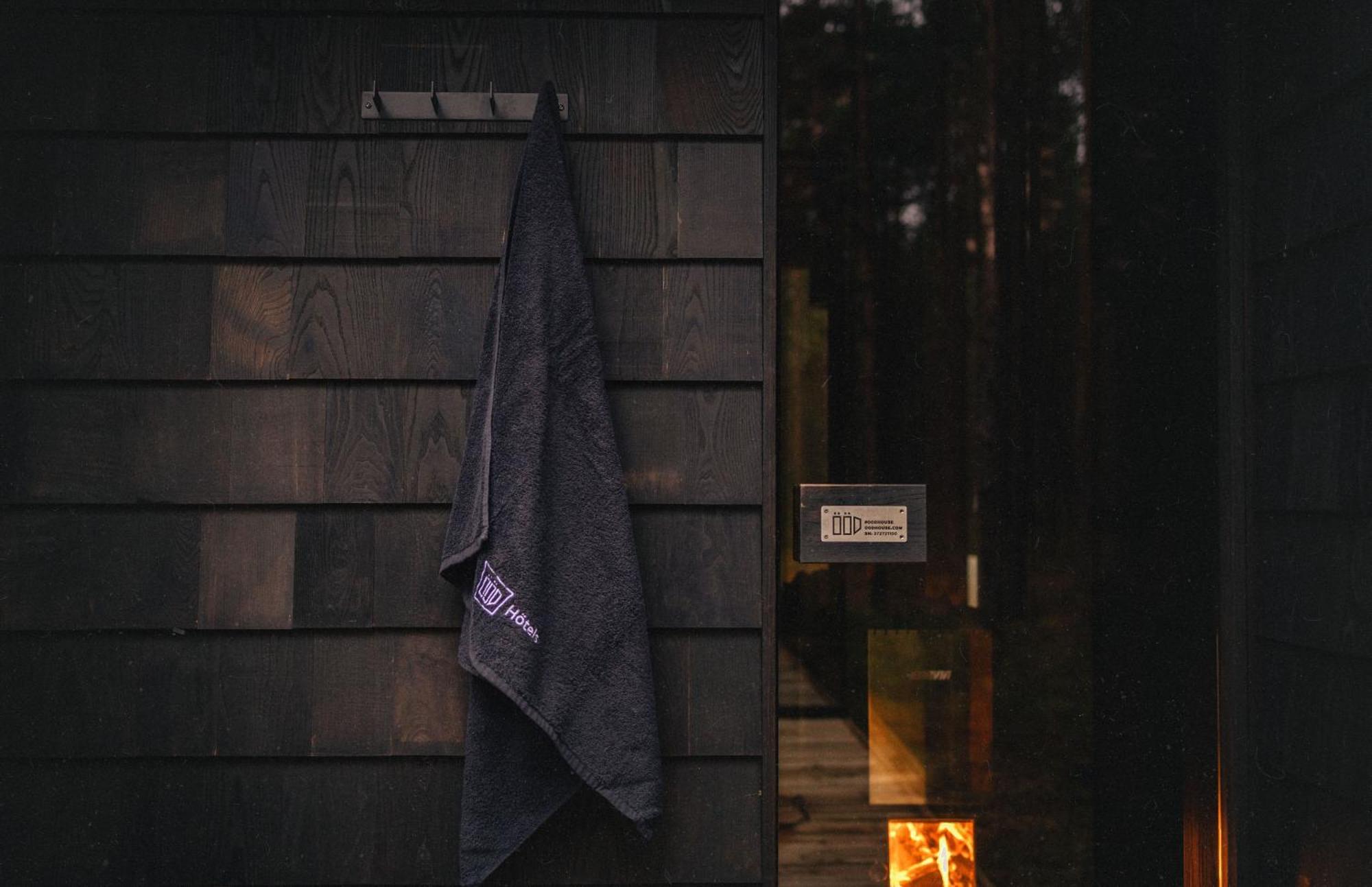 ÖÖD Hötels Rooslepa - Room#2- FIKA-with sauna Zimmer foto